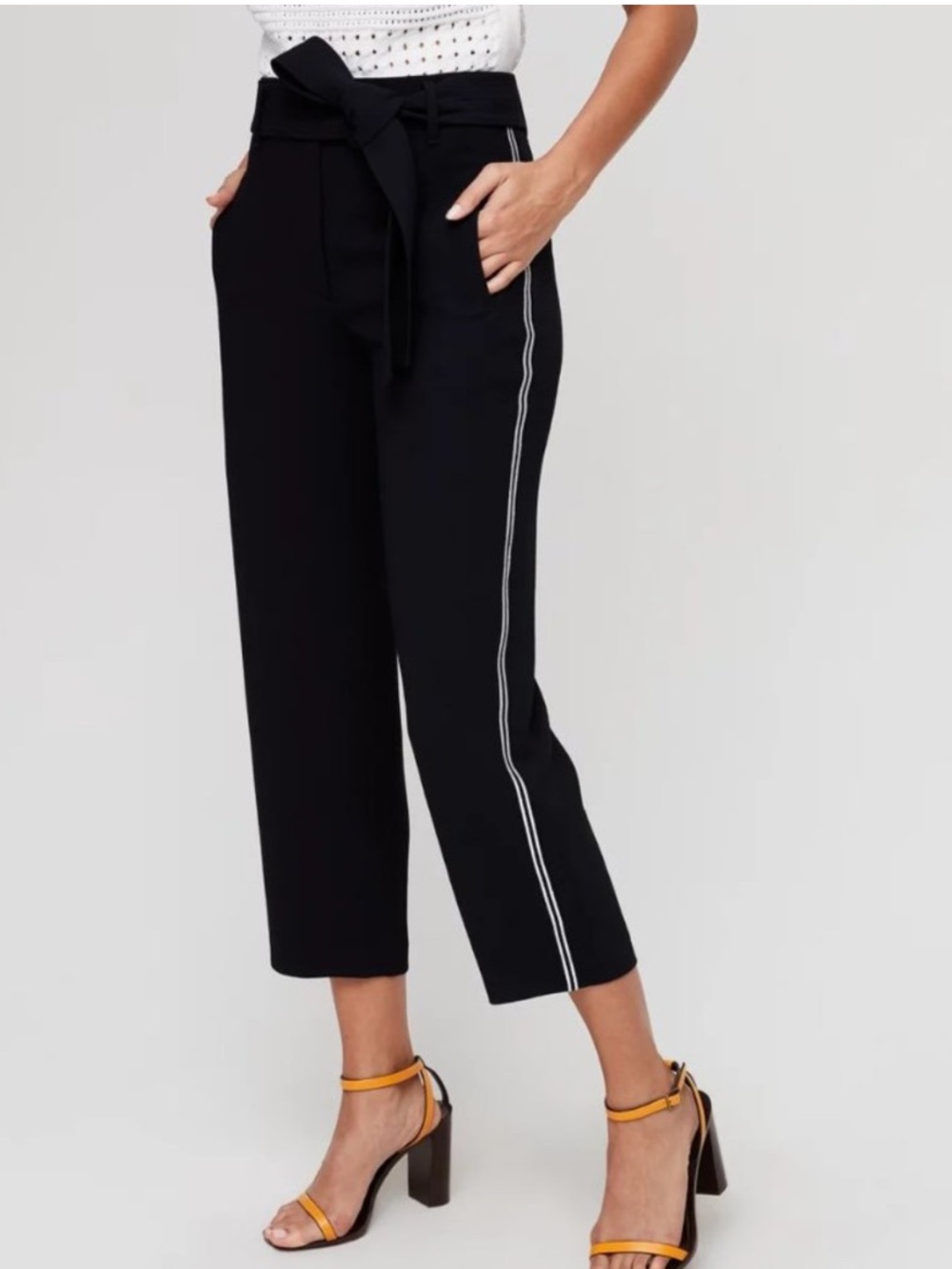 Wilfred Aritzia Black Jallade Belted White Striped Cropped Trousers